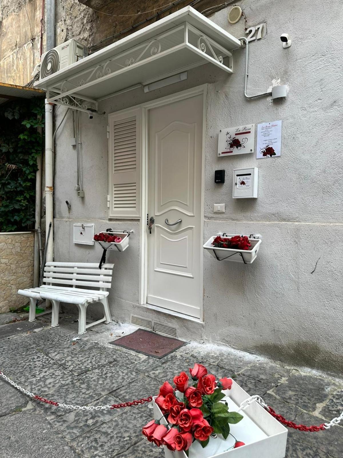 La Rosa * Naples